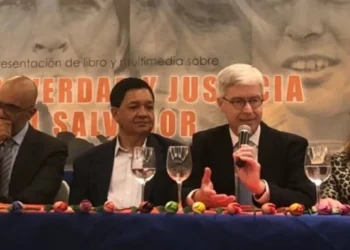 Periodistas El Salvador