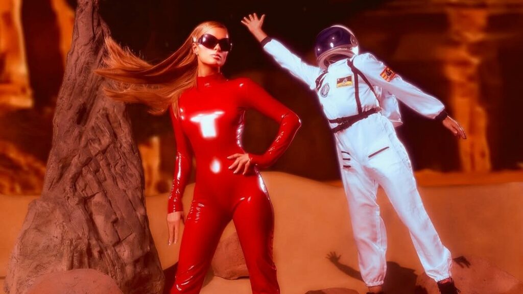 Paris Hilton homenaje Britney Spears