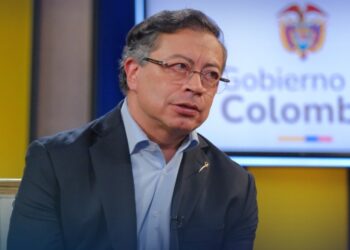 Petro EEUU embarcación Pacífico