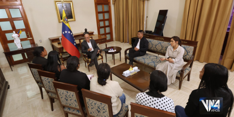 Presidente Asamblea Nacional Caribe familiares