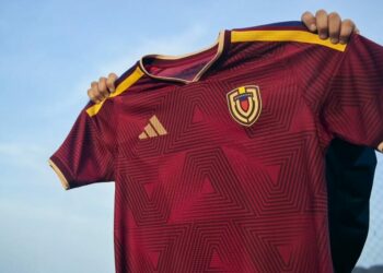 La Vinotinto camiseta tepuyes