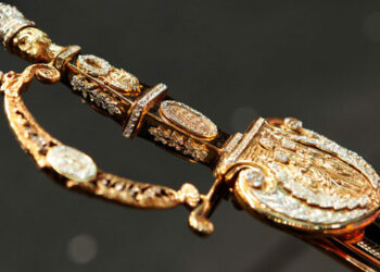 Venezuela Bicentenario Espada Perú