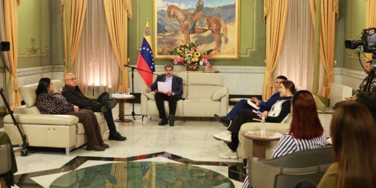 Maduro Ley Comando Defensa Integral