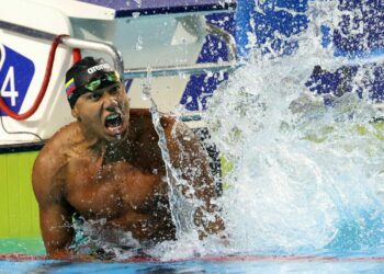 Venezuela liderato natación