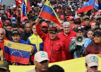 Cabello imbécil Marco Rubio