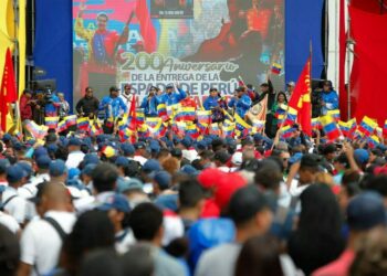 Marcha Bicentenario Espada Perú Caracas