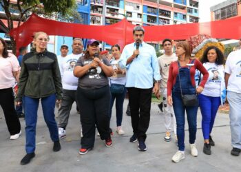 Presidente Maduro democracia directa