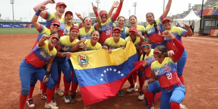 Venezuela arrasa en el softbol femenino y conquista el oro invicta en los Juegos Bolivarianos 2025