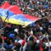Maduro juramentación Comités Juventud Comunal