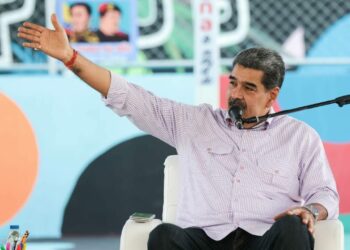 Maduro llama al debate y a la participación activa rumbo a la Cuarta Consulta Popular del 23 de noviembre