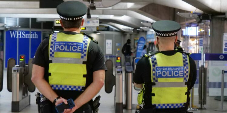 reino-unido-ataque-tren