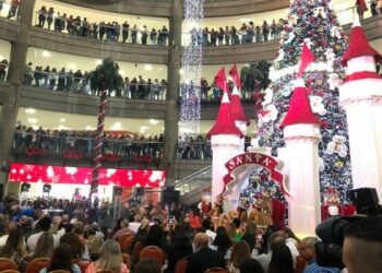 Centro comerciales Navidad Horario Navideño