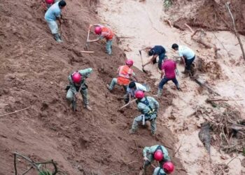 Perú deslizamiento muertos