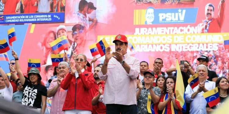 Nicolás Maduro juró lealtad absoluta al pueblo venezolano en medio de la agresión de EEUU