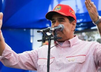 Maduro paz de esclavos